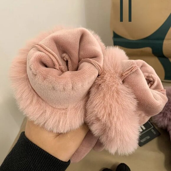 2/$30 Ladies Black Velvet Gloves with Plush Faux Fur Trim Cuffs Autumn Winter - Picture 4 of 5